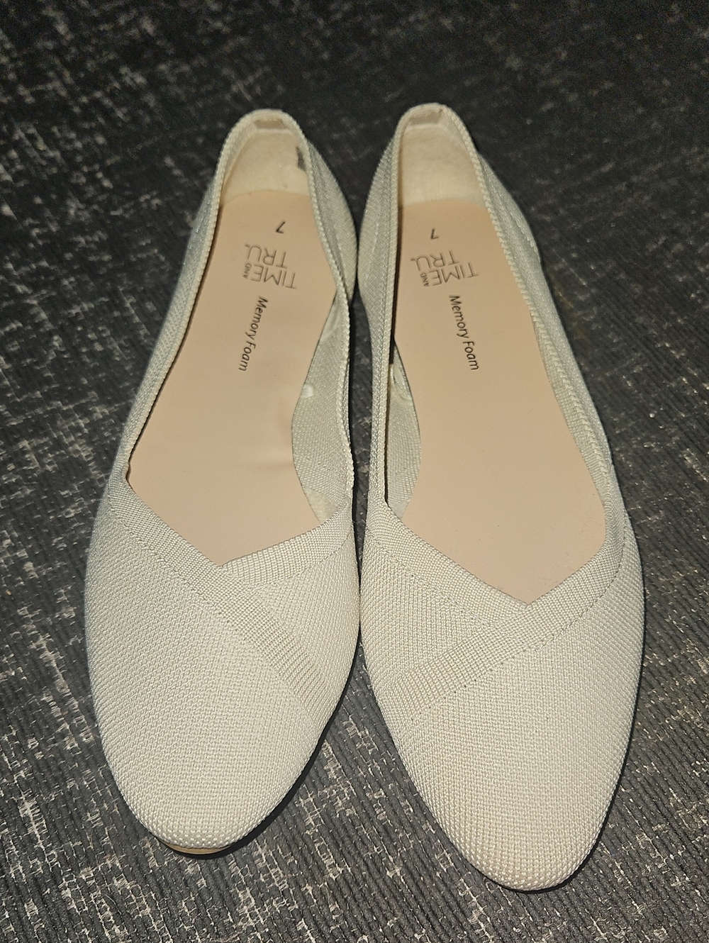 Time and Tru Women's Cream Knit Pointed Toe Flats